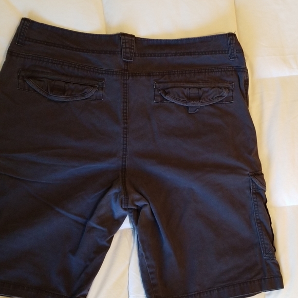 UNIONBAY Navy Cargo Shorts - Picture 2 of 6